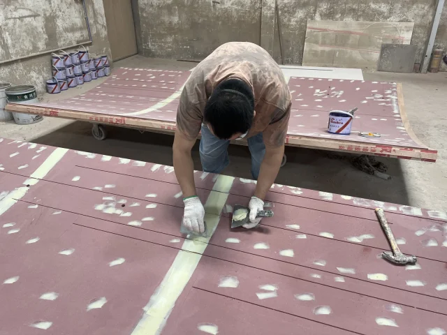 Surface putty