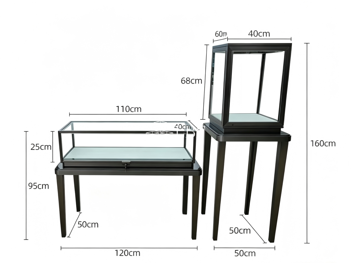 Jewelry set and display cabinet